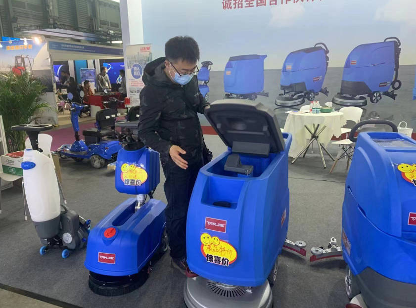 呼伦贝尔坦洁洗地机公司致力于电动洗地机的生产、销售和服务百家